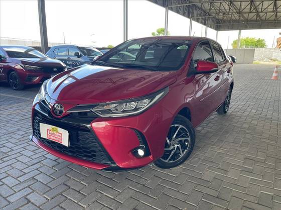 TOYOTA YARIS 1.5 16V FLEX XLS MULTIDRIVE TOYOTA YARIS 1.5 16V FLEX XLS MULTIDRIVE